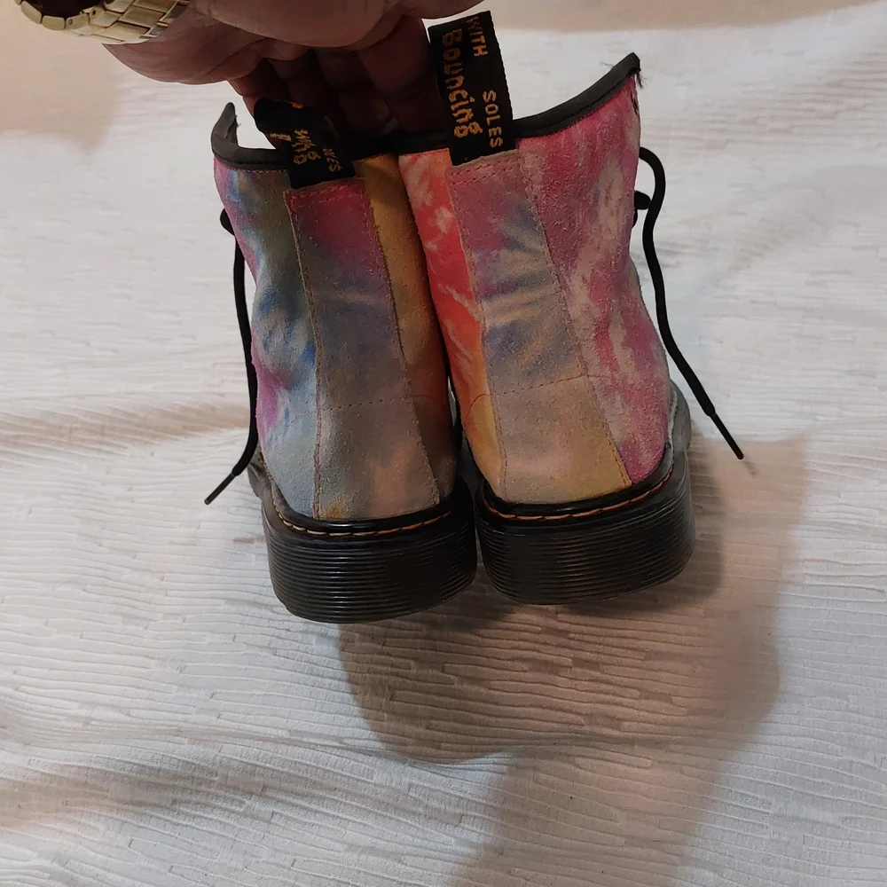 Dr. Martens Kids Pink and Orange Tie-Dye Boots Size 3